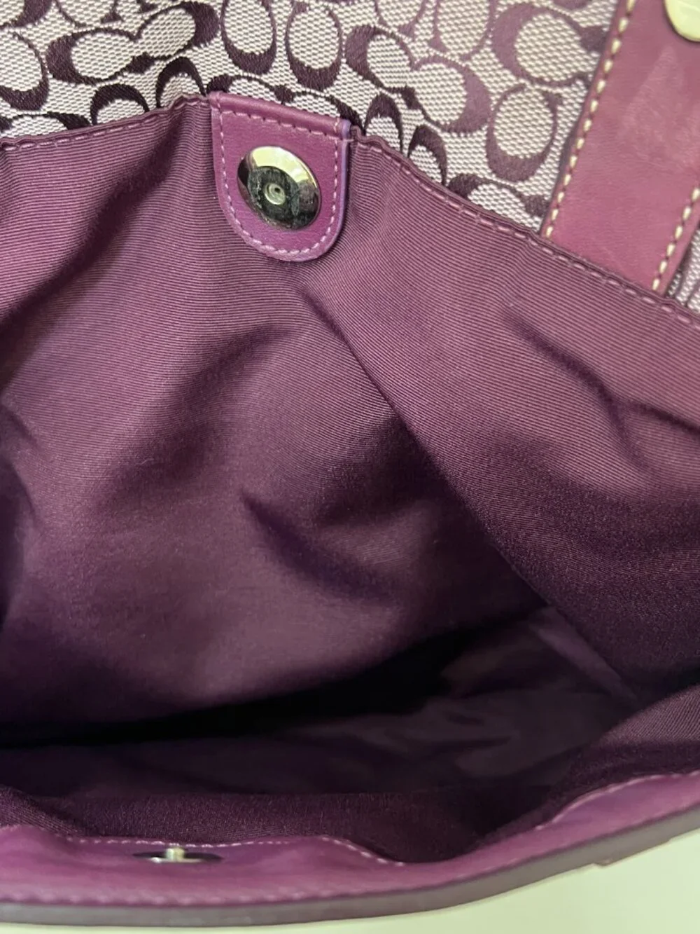 Coach purple voyager